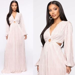 NWT 2XL Maternity Plus Size Party Satin Maxi Dress